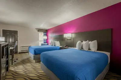 Photo 5 - Stratford House Inns - Edmond