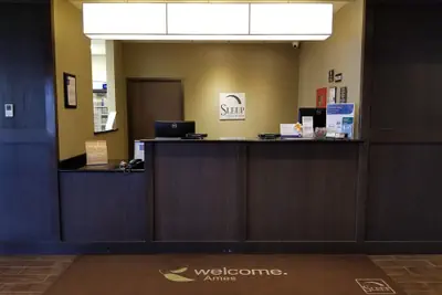 Photo 4 - Sleep Inn & Suites Ames near ISU Campus