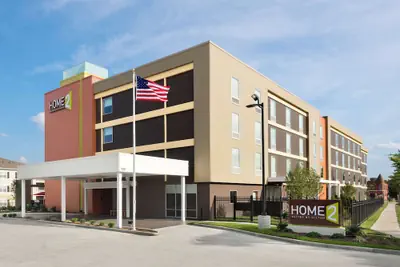 Photo 2 - Home2 Suites by Hilton St. Louis/Forest Park
