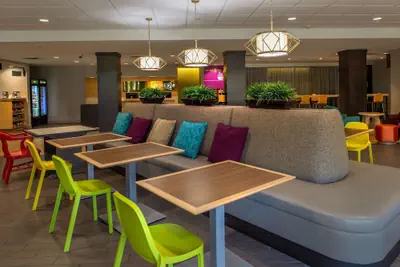 Photo 3 - Home2 Suites by Hilton St. Louis/Forest Park