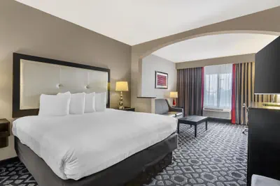 Photo 2 - Best Western Plus Laredo Inn & Suites