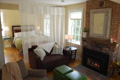 Photo 4 - Butler House