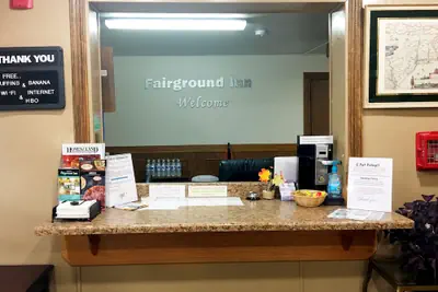 Photo 3 - Fairground Inn