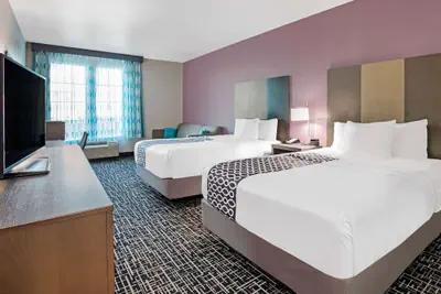 Photo 5 - La Quinta Inn & Suites by Wyndham Corpus Christi - Portland