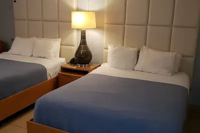 Photo 5 - Ocean Mile Hotel