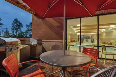 Photo 2 - Home2 Suites by Hilton Tuscaloosa Downtown University Blvd