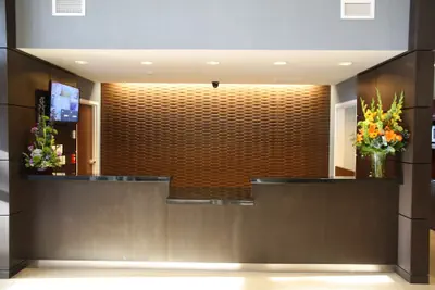 Photo 4 - Wingate By Wyndham Niagara Falls