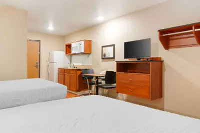 Photo 4 - Extended Stay America Select Suites - Kansas City - Stadium