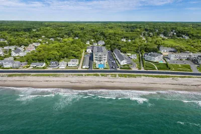 Photo 2 - Ocean Sands at York Beach