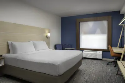 Photo 5 - Holiday Inn Express & Suites Pittsburgh North Shore by IHG