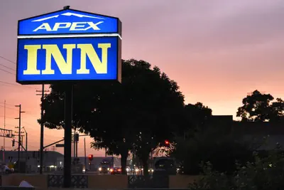 Photo 2 - Apex Inn