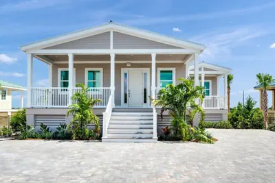 Photo 2 - Aquaria House by Brightwild Pool Boat Dock