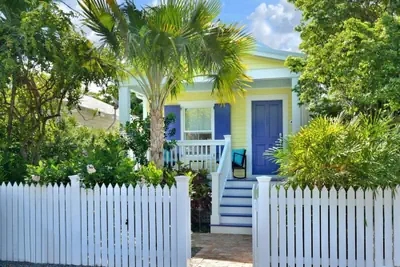 Photo 2 - Keys Please by Brightwild Pool Steps to Duval