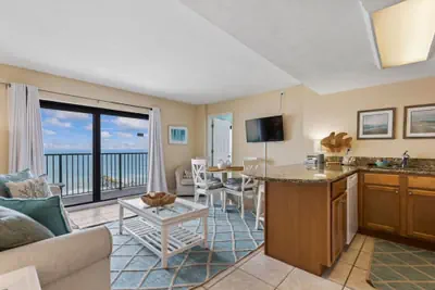 Photo 2 - Top Floor Oceanfront Condo w Pool Beach Access