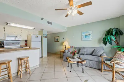 Photo 5 - Sweet Sunrise Oceanfront Condo w Pool Hot Tub