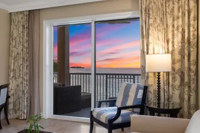 Photo 2 - Ocean Front 2BR Residence
