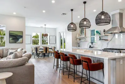 Photo 2 - New Windrose House by Brightwild Pool