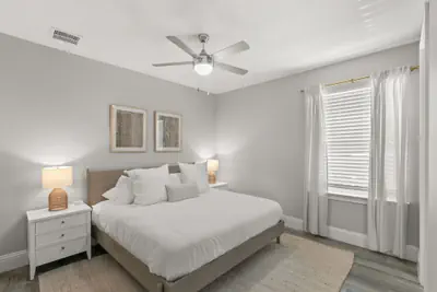 Photo 3 - Canopy Cove Stunning 2BR Apt Heart of Downtown