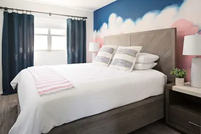 Photo 5 - New! Modern King Suite Steps to the Beach!