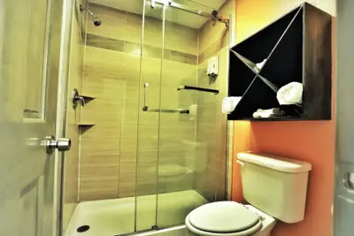 Photo 4 - Scottish Inns & Suites Shenandoah Woodlands Mall