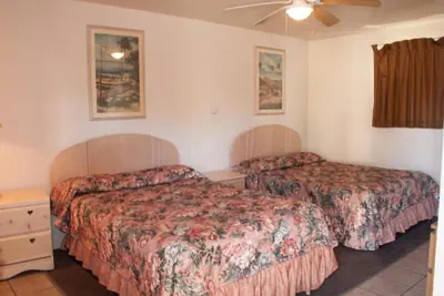 Photo 3 - Mission Bell Motel