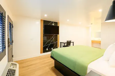 Photo 5 - Casa Blanca Hotel - Azusa, Los Angeles
