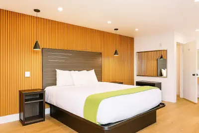 Photo 3 - Casa Blanca Hotel - Azusa, Los Angeles