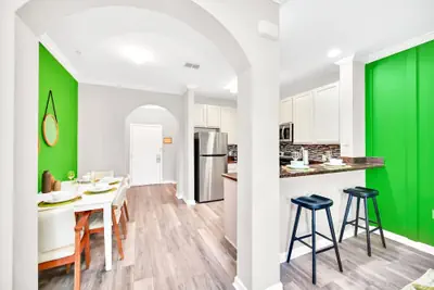 Photo 4 - Modern 3BR Condo Near Disney- Pool and Hot Tub