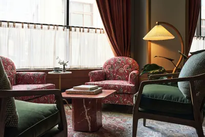 Photo 2 - Fidelity Hotel