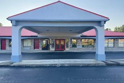 Photo 2 - Budget Inn By Belvilla St George I-95