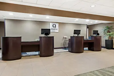 Photo 4 - Quality Hotel Philadelphia Airport