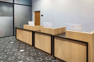Photo 4 - DoubleTree by Hilton Long Island City, NY