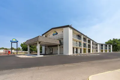 Photo 2 - Days Inn by Wyndham Farmington NM
