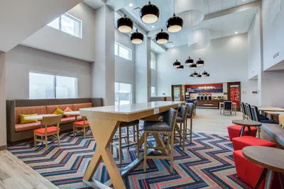 Photo 2 - Hampton Inn & Suites By Hilton Louisville East Oxmoor