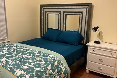 Photo 5 - NWK 457 ROOM 112-B