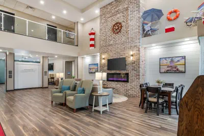 Photo 4 - Best Western Plus Bluffton / Hilton Head Hotel