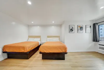Photo 4 - Casablanca Inn