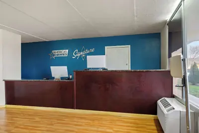 Photo 4 - Americas Best Value Inn Danville