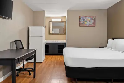Photo 5 - Americas Best Value Inn Danville