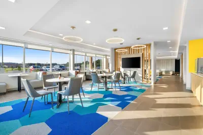 Photo 4 - Microtel Inn & Suites by Wyndham Prattville Montgomery