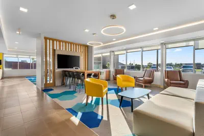 Photo 3 - Microtel Inn & Suites by Wyndham Prattville Montgomery