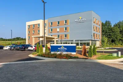 Photo 2 - Microtel Inn & Suites by Wyndham Prattville Montgomery