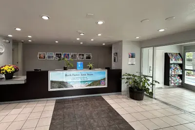 Photo 2 - Studio 6 San Diego, Ca – Hotel Circle – Mission Valley