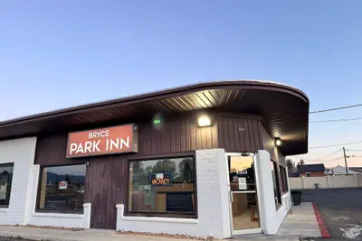 Photo 2 - Bryce Park Inn