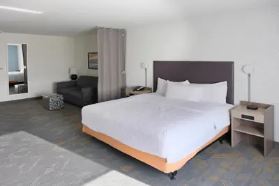 Photo 5 - Home2 Suites By Hilton Lima