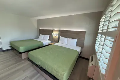 Photo 4 - Rosemead Motel