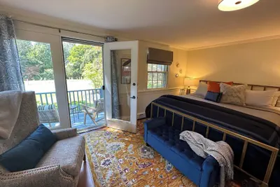 Photo 4 - Inn at Perkins Cove
