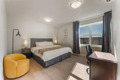 Photo 5 - 4211 Suites