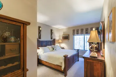 Photo 4 - Seven Springs Resort 1br Condo, Shuttle To Slopes! 1 Bedroom Condo