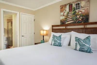 Photo 4 - Kamaole Sands Condos Close to Beach with Parking